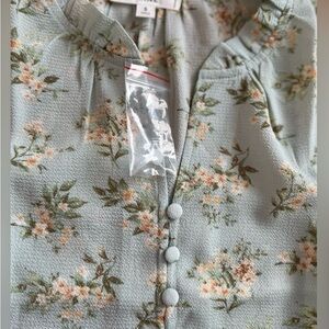 NWOT- Floral Sleeveless Woven Top- Boutique Item by MINE Size Small (S)